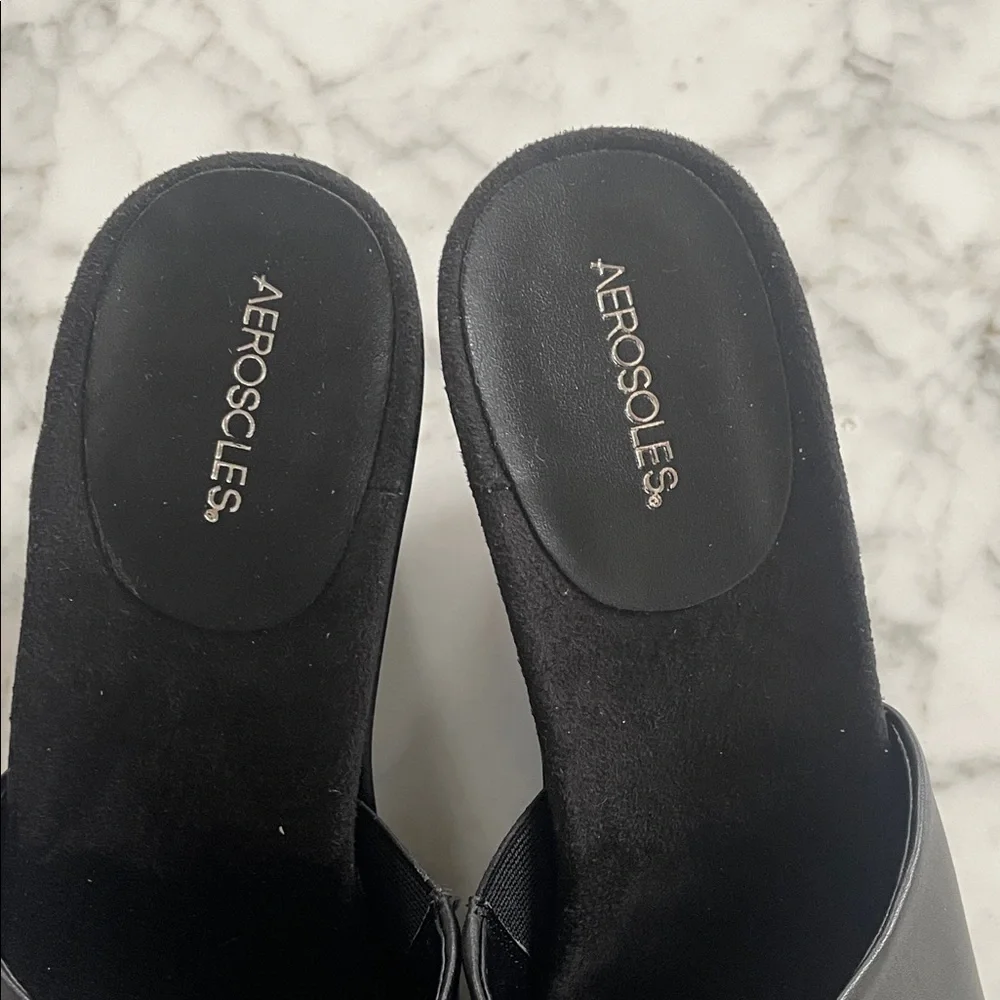AEROSOLES Black Wedge Slides size 9 - Picture 2 of 9